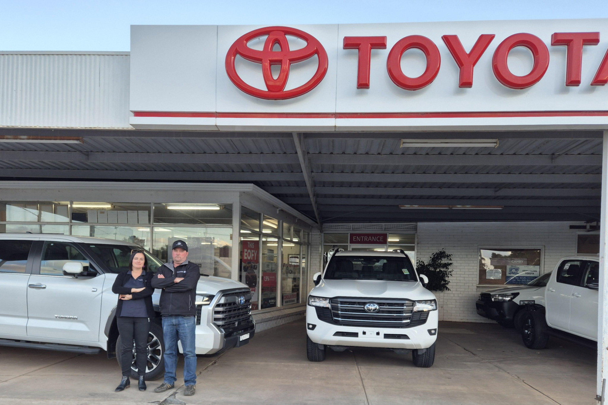 HAVE YOU SEEN ANYTHING: Friday 9th May, Armstrong Toyota in West Wyalong was the target of an organised and coordinated hit, which saw thieves steal a customers landcruiser ute, a safe, multiple workshop tools, a toolbox and electronic mechanical equipment.