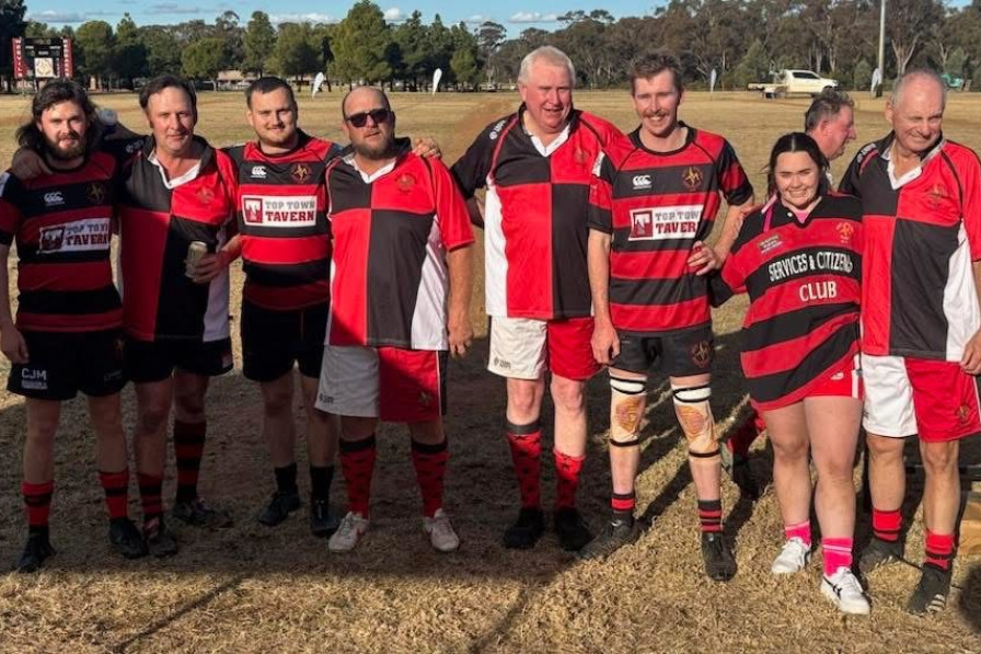 WEEVIL FAMILY: Wobbly Weevils, Weevils and Redbacks were all at the game last weekend against Coota. Photo supplied.